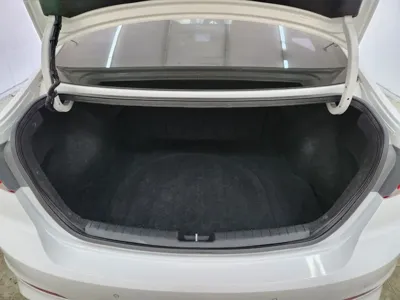 Hyundai Avante 2018, 133149 км, за 5448.34 USD - фото 18