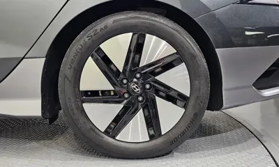 Hyundai Ioniq6 2023, 24594 км, за 22187.21 USD - фото 21