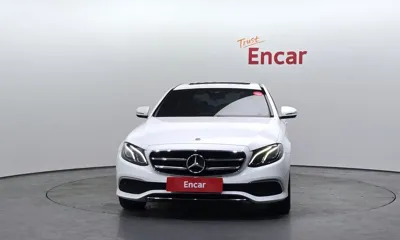Mercedes-Benz E-Class 2020, 76348 км, за 14873.09 USD