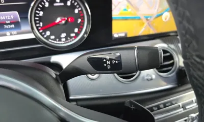 Mercedes-Benz E-Class 2020, 76348 км, за 14769.59 USD - фото 9