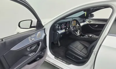 Mercedes-Benz E-Class 2020, 76348 км, за 14769.59 USD - фото 10