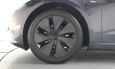 Tesla Model 3 2025, 18402 км, за 30341.11 USD