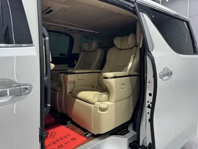 Toyota Vellfire 2022, 84000 км, за 76199.23 USD - фото 21