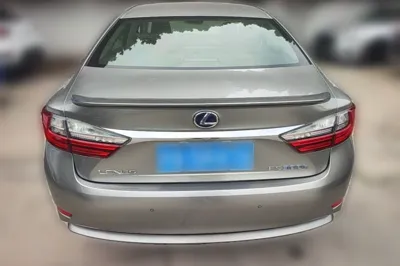 Lexus ES 2015, 180800 км, за 17568 USD - фото 7
