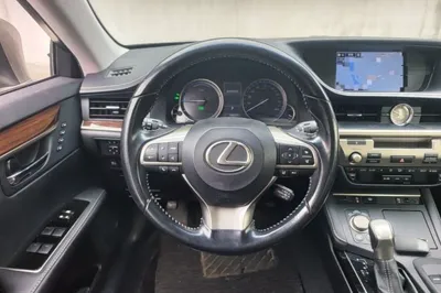 Lexus ES 2015, 180800 км, за 17568 USD - фото 9