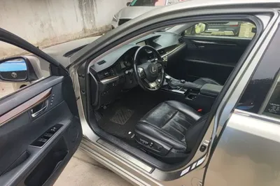 Lexus ES 2015, 180800 км, за 17568 USD - фото 19