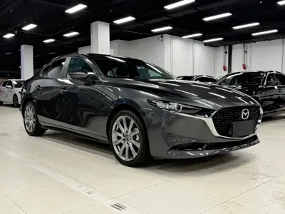 Mazda 3 Axela 2022, 25000 км, за 14726.4 USD