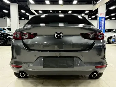 Mazda 3 Axela 2022, 25000 км, за 14726.4 USD