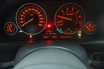 BMW 3 Series 2019, 82300 км, за 14961 USD - фото 12