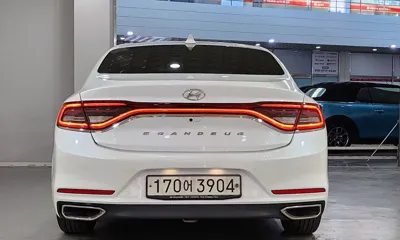 Hyundai Grandeur 2019, 133777 км, за 8652.1 USD