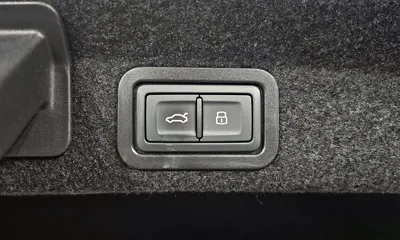 Audi A6 2023, 60012 км, за 23224.06 USD - фото 27