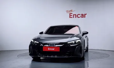 Audi e-tron GT 2022, 26543 км, за 57791.05 USD