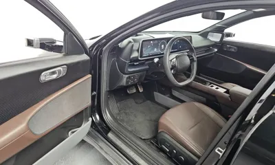 Hyundai Ioniq6 2023, 99056 км, за 20822.33 USD - фото 11