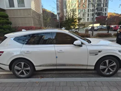 Genesis GV80 2023, 28909 км, за 18872.26 USD