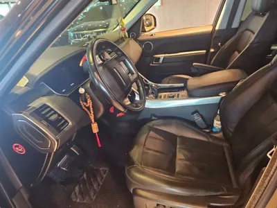Land Rover Range Rover Sport 2018, 163702 км, за 32508.16 USD - фото 10