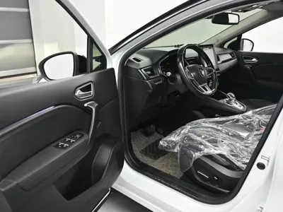 Renault-KoreaSamsung Captur 2020, 31308 км, за 10174.61 USD - фото 11