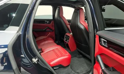 Porsche Cayenne 2019, 84177 км, за 39979.18 USD - фото 11