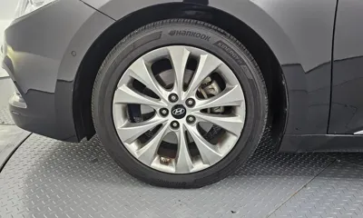 Hyundai Grandeur 2012, 104259 км, за 4234.53 USD