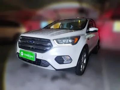 Ford Kuga · 2018 год