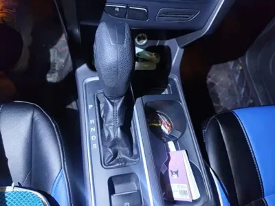 Ford Kuga 2018, 59100 км, за 5826.84 USD - фото 11