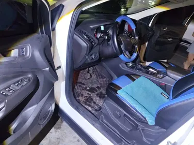 Ford Kuga 2018, 59100 км, за 5826.84 USD - фото 13