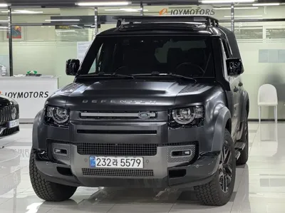 Land Rover Defender · 2025 год