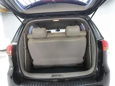 Kia Canival 2016, 166982 км, за 4588.42 USD - фото 19
