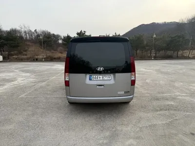 Hyundai Staria 2025, 39114 км, за 19160.88 USD
