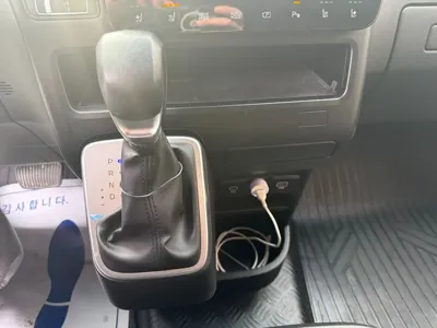 Hyundai Staria 2025, 39114 км, за 19036.37 USD - фото 8