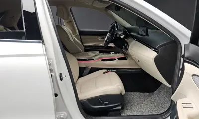 Genesis GV70 2023, 47095 км, за 23756.07 USD - фото 26