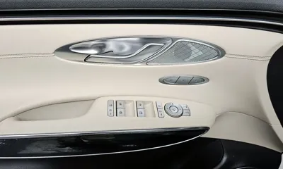 Genesis GV70 2023, 47095 км, за 23756.07 USD - фото 28