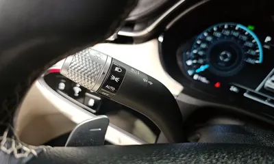 Genesis GV70 2023, 47095 км, за 23756.07 USD - фото 31
