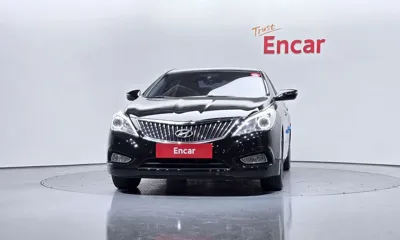 Hyundai Grandeur 2013, 121558 км, за 4529.34 USD