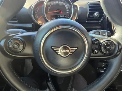MINI Clubman 2019, 60545 км, за 11562.6 USD - фото 19