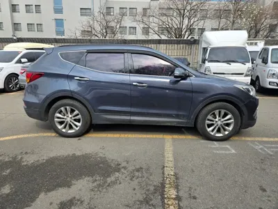 Hyundai Santafe 2016, 450566 км, за 4069.84 USD
