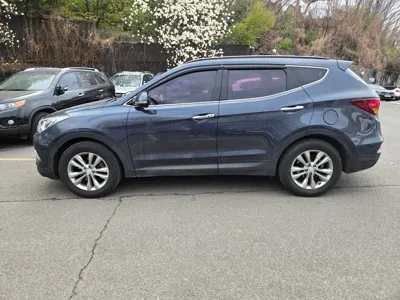 Hyundai Santafe 2016, 450566 км, за 4069.84 USD