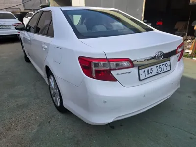 Toyota Camry 2013, 93585 км, за 7441.93 USD