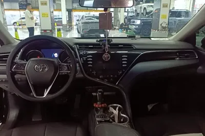 Toyota Camry 2018, 92700 км, за 13894 USD - фото 17
