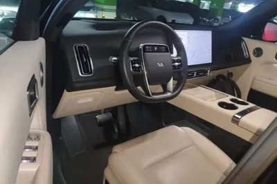 Li Auto L8 2025, 10700 км, за 46033 USD - фото 17
