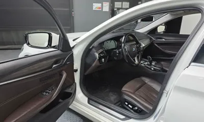 BMW 5-Series 2018, 126337 км, за 12817.97 USD - фото 10