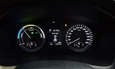 Hyundai Sonata 2018, 120721 км, за 7020.73 USD - фото 8