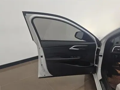BMW 1 Series 2018, 50199 км, за 7767.03 USD - фото 7