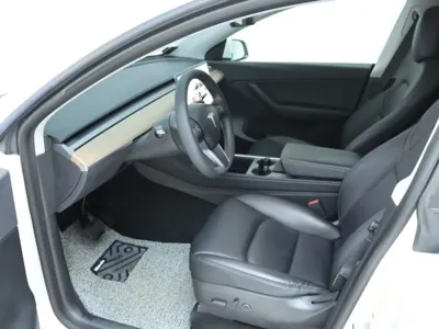 Tesla Model Y 2022, 49975 км, за 8522.39 USD - фото 11