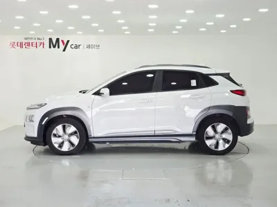 Hyundai Kona 2020, 54400 км, за 9517.92 USD