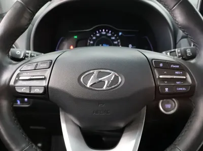 Hyundai Kona 2020, 54400 км, за 9517.92 USD - фото 12