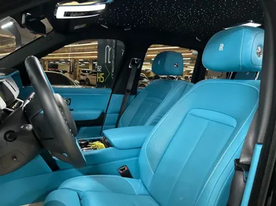 Rolls-Royce Cullinan 2023, 14000 км, за 376610.46 USD - фото 10