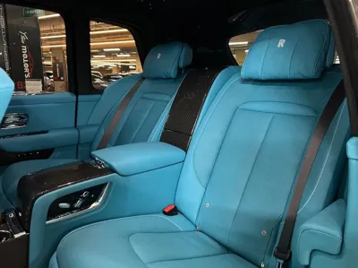 Rolls-Royce Cullinan 2023, 14000 км, за 376610.46 USD - фото 11