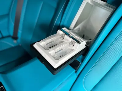 Rolls-Royce Cullinan 2023, 14000 км, за 376610.46 USD - фото 20