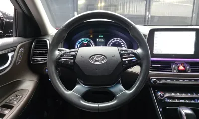 Hyundai Grandeur 2019, 133422 км, за 11270.36 USD - фото 13
