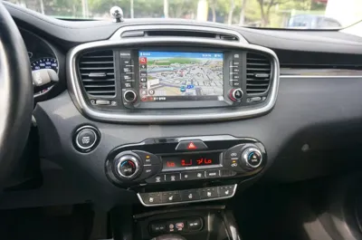 Kia Sorento 2015, 72777 км, за 8986.13 USD - фото 7